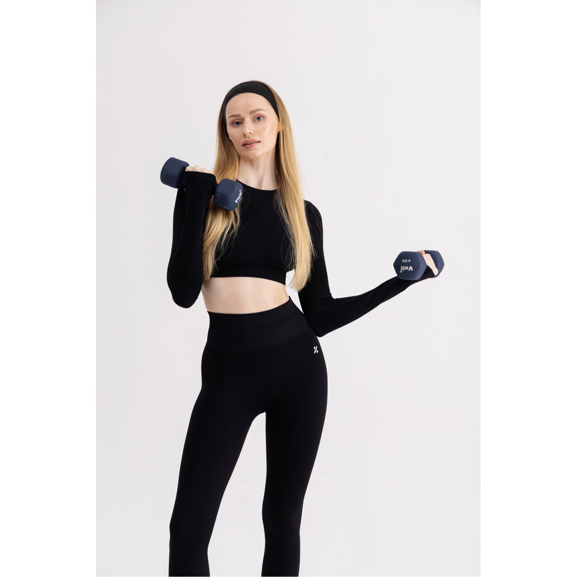 Momentum Uzun Kollu, Parmaklık Detaylı Crop Top-Siyah